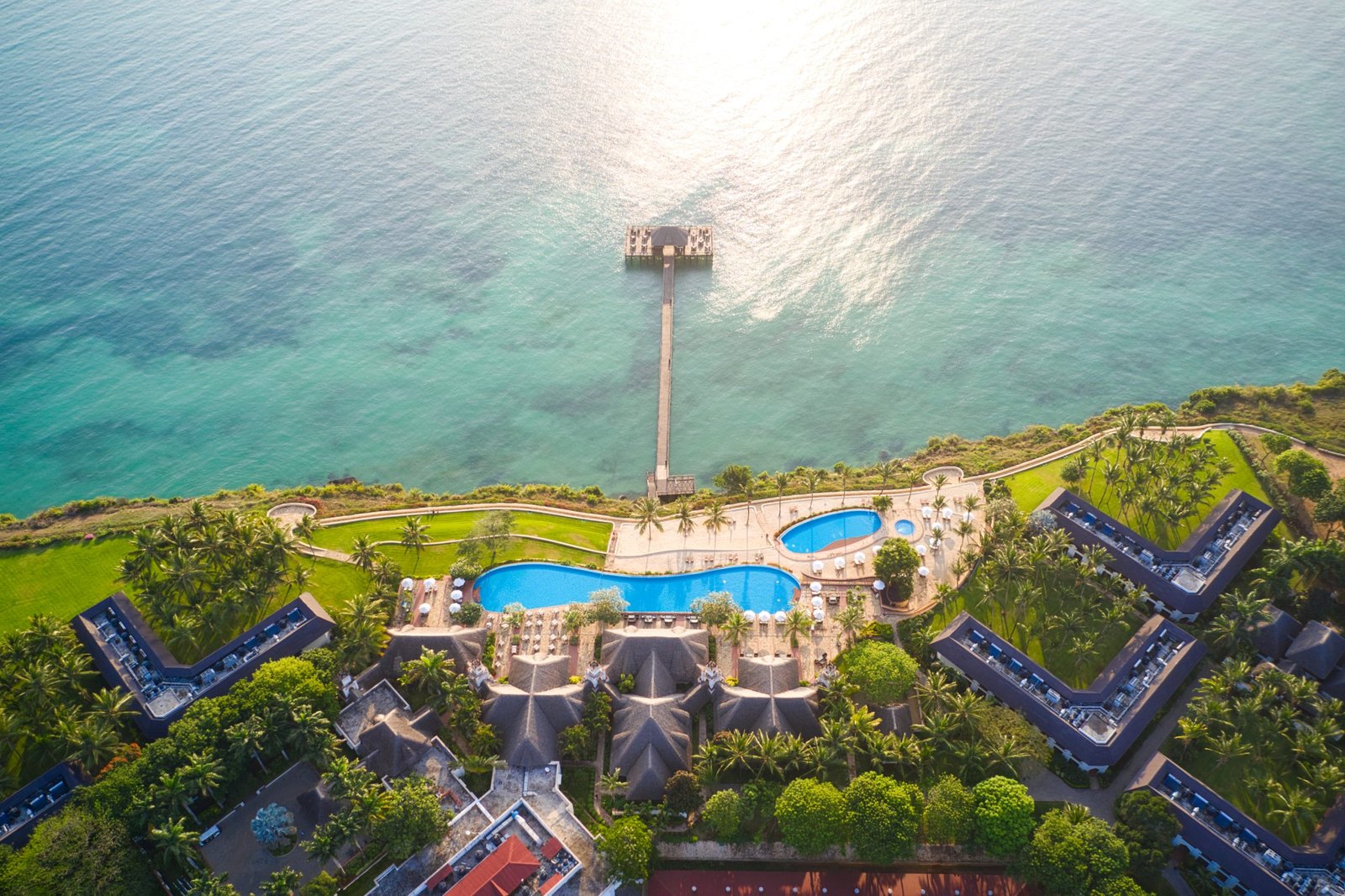 cliff-zanzibar-Benson-safaris